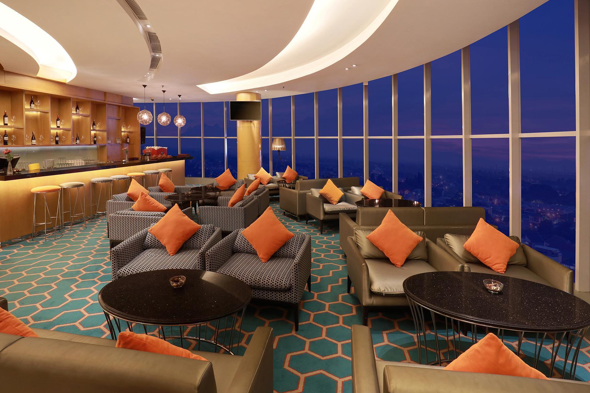 Hotel Ciputra Cibubur Managed By Swiss-Belhotel International Extérieur photo